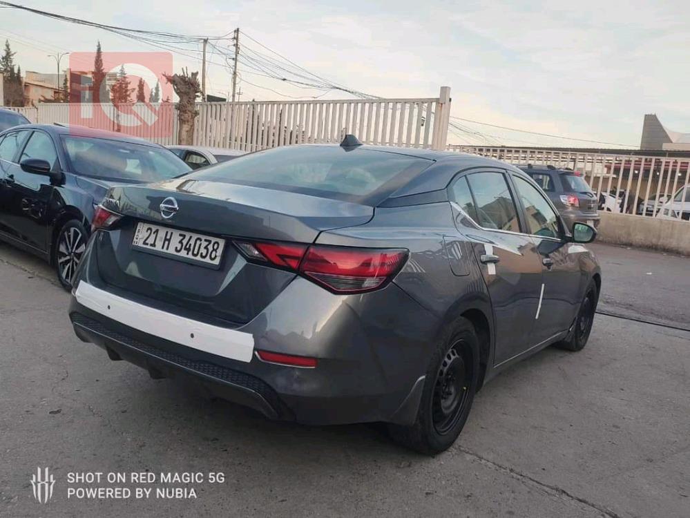 Nissan Sentra